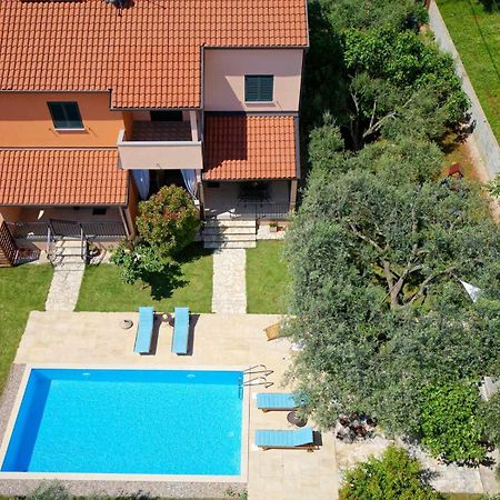 Apartment Maritea By Rent Istria أوماغ المظهر الخارجي الصورة