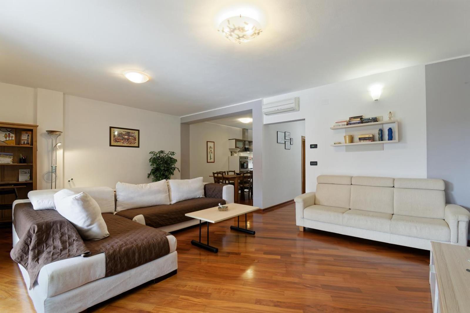 Apartment Maritea By Rent Istria أوماغ المظهر الخارجي الصورة
